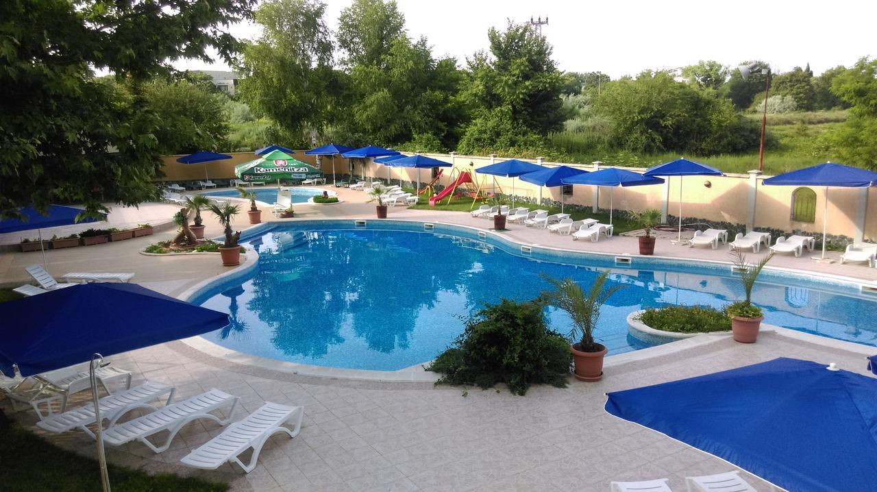 Hotel Kristel Park Kranevo Exterior photo